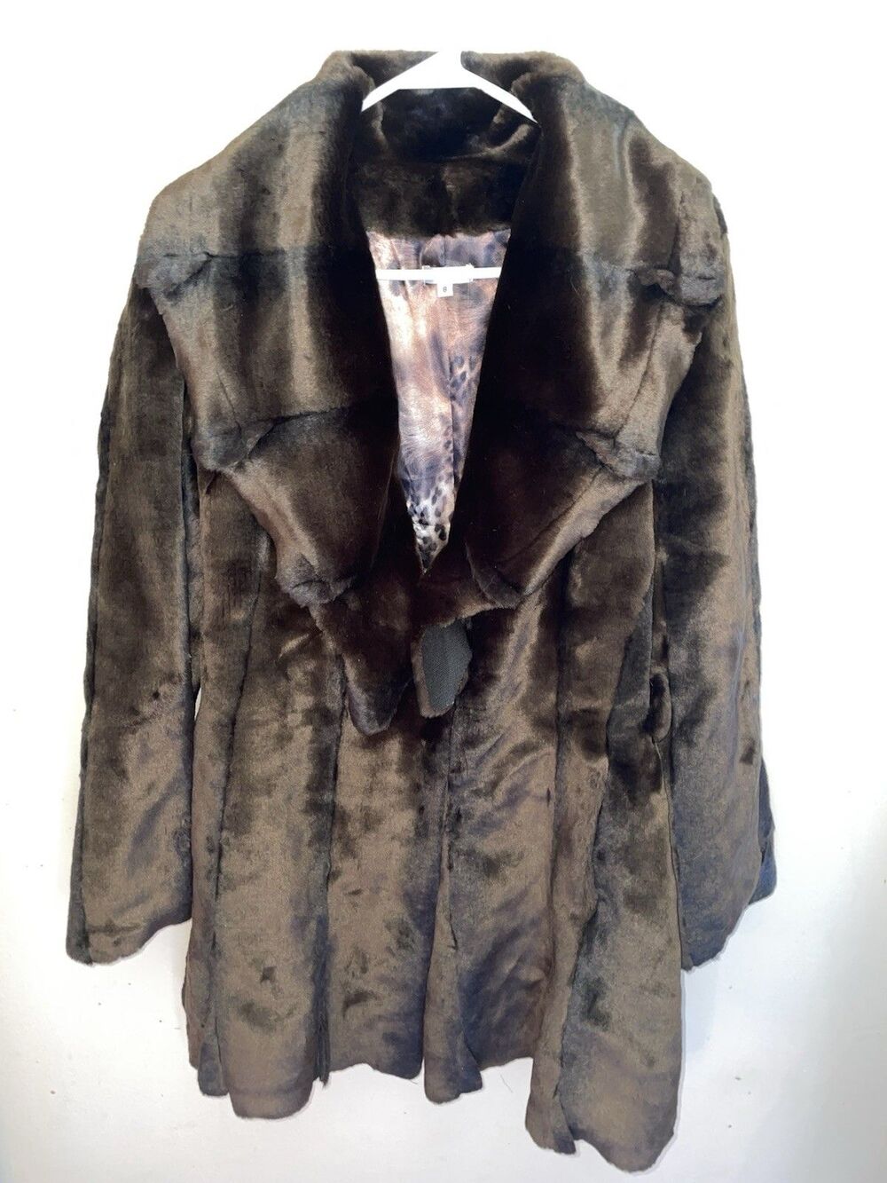 Y2K Cache Faux Fur Coat Size 8 Brown Leopard Lining Glam Wide Collar